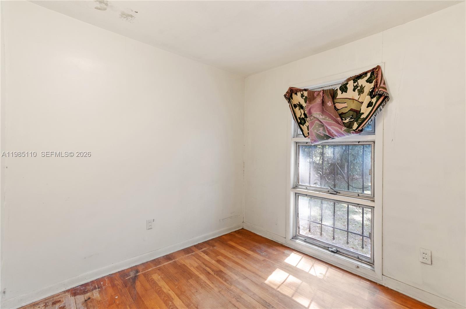 HAL STOY S/D - Residential