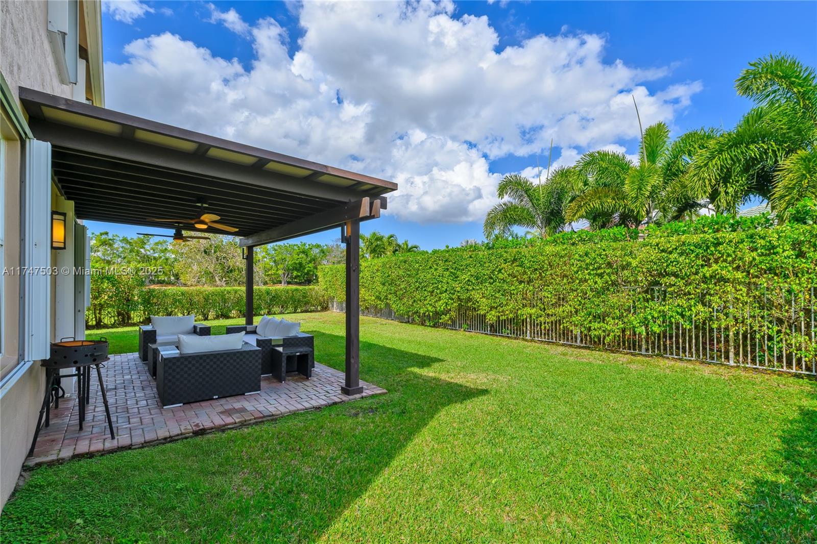 Property for Sale at 4471 Foxtail Ln, Weston, Broward County, Florida - Bedrooms: 4 
Bathrooms: 3  - $995,000