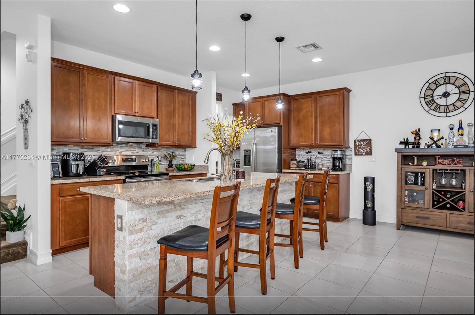 PARK CENTRAL AT CYPRESS K - Residential Lease