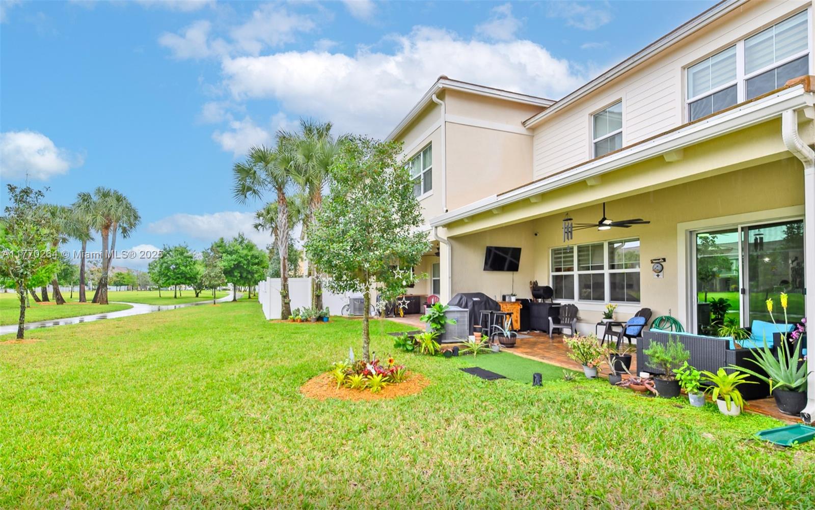 PARK CENTRAL AT CYPRESS K - Residential Lease