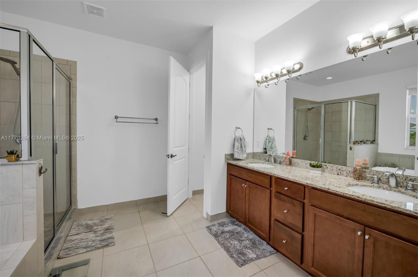 PARK CENTRAL AT CYPRESS K - Residential Lease