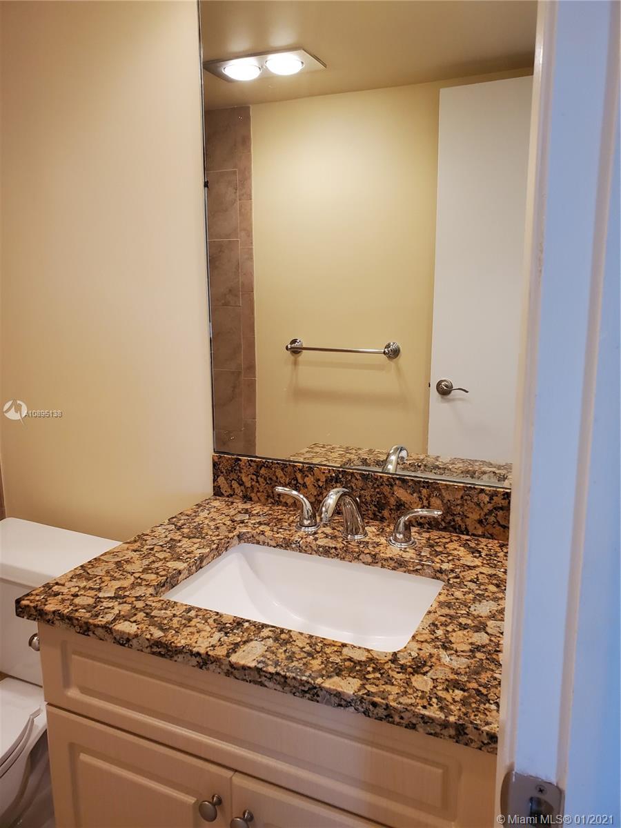 PALM-AIRE C C APTS 49 CON - Residential Lease