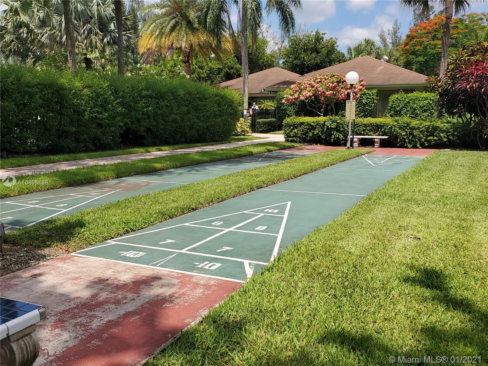 PALM-AIRE C C APTS 49 CON - Residential Lease