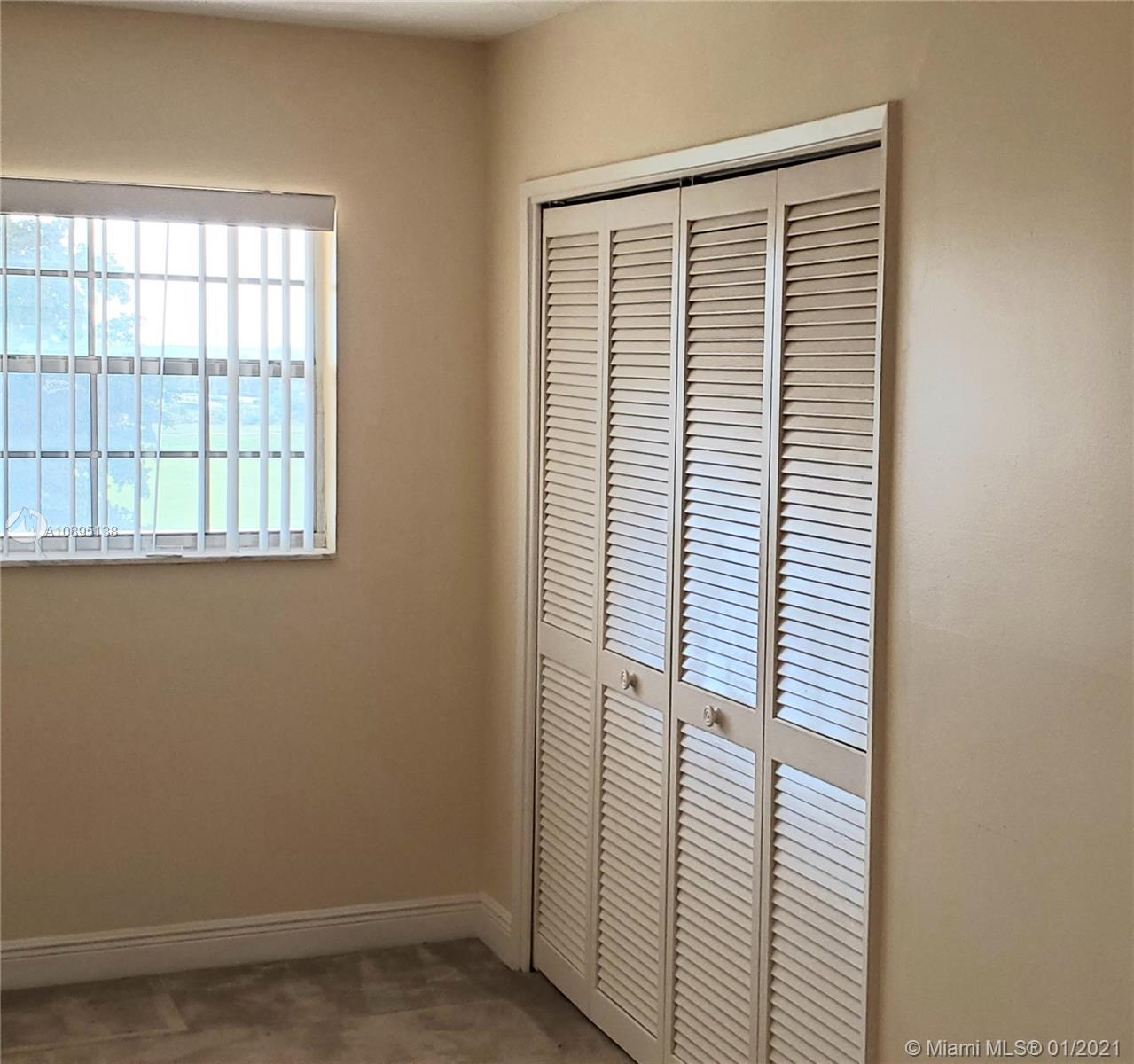 PALM-AIRE C C APTS 49 CON - Residential Lease