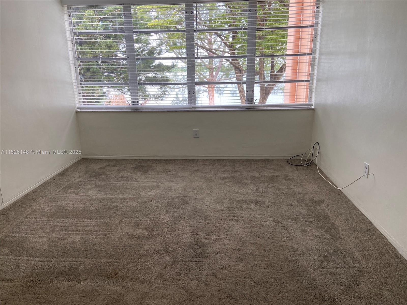 18707 NE 14th Ave 638, Miami, FL, 33179/$155,000 3 18707 NE 14th Ave 638