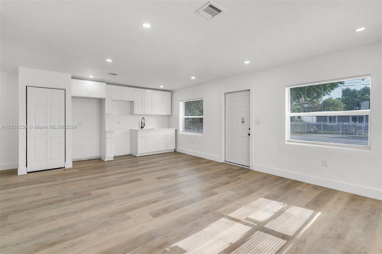 BUCKEYE PARK - Residential