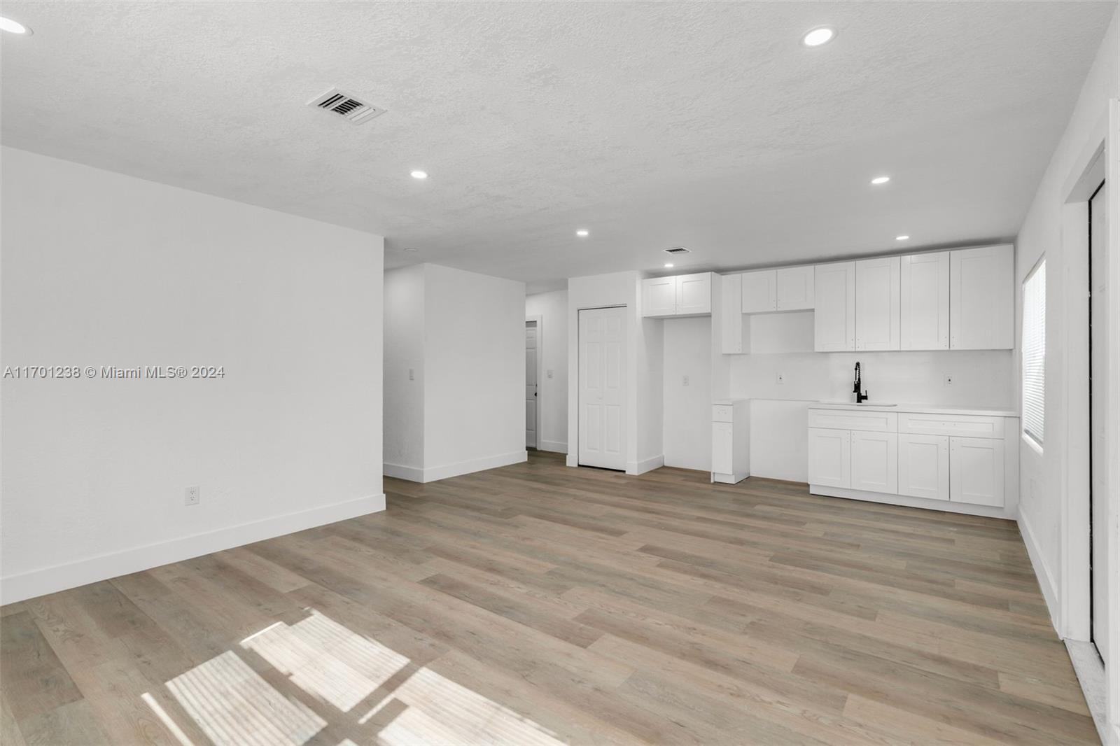 BUCKEYE PARK - Residential