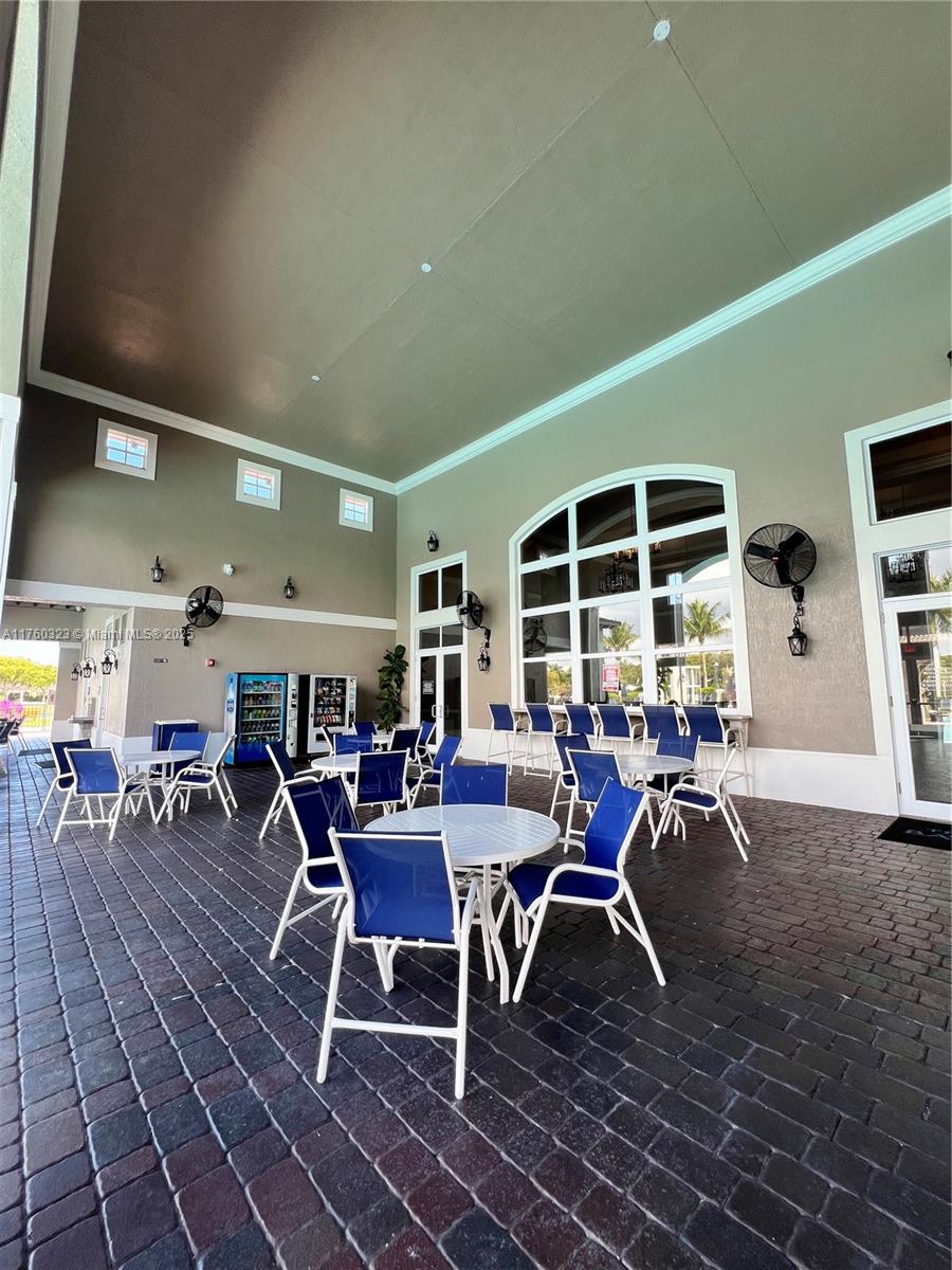 LAKES BY THE BAY EVE REPL - Residential