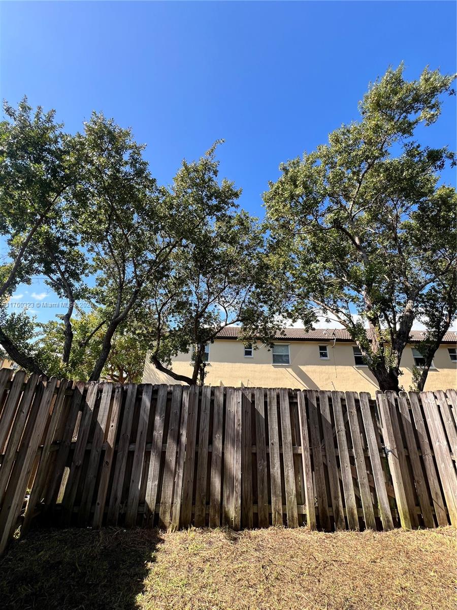 LAKES BY THE BAY EVE REPL - Residential