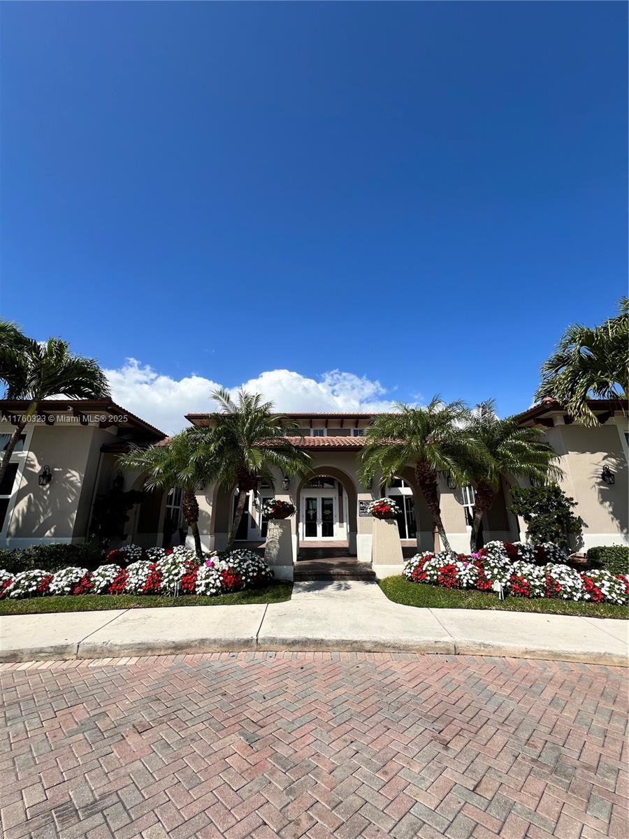 LAKES BY THE BAY EVE REPL - Residential