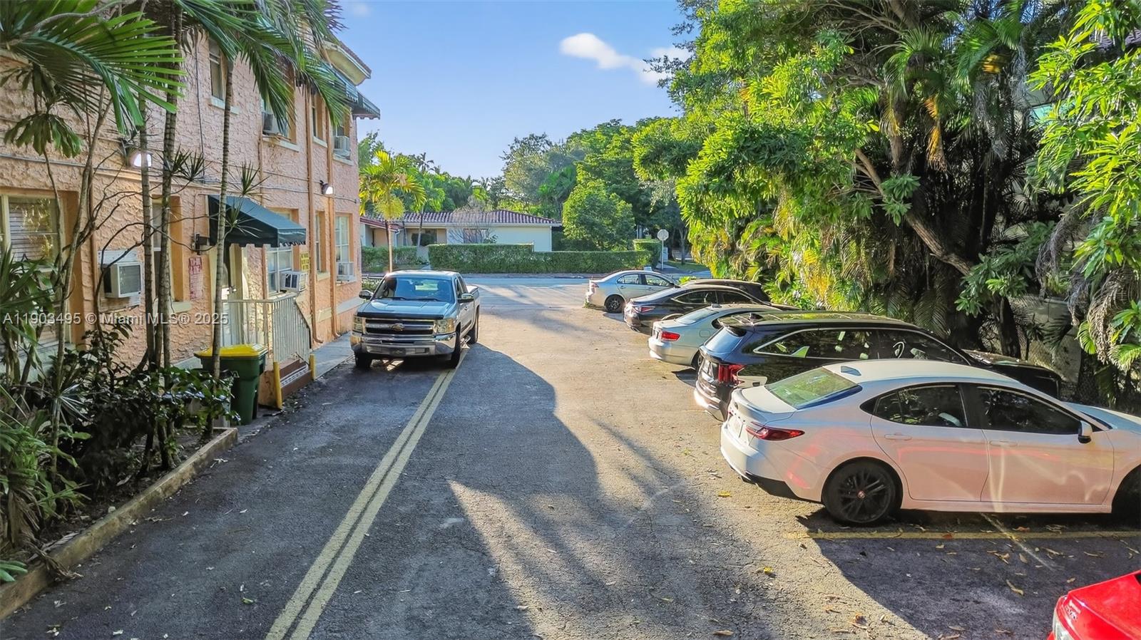 COCONUT GR SEC 1 C GAB - Residential Lease