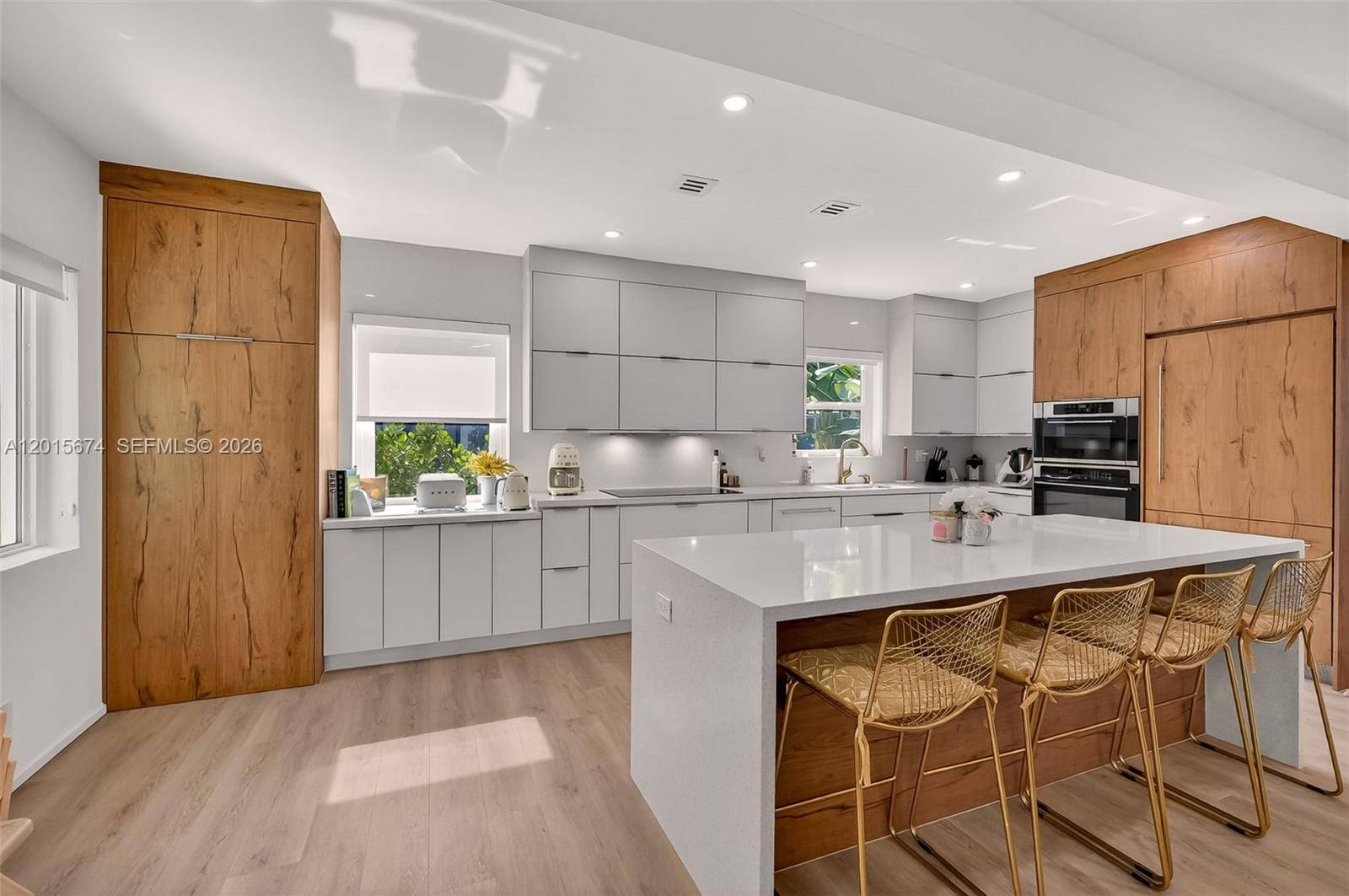 SHORECREST - Residential