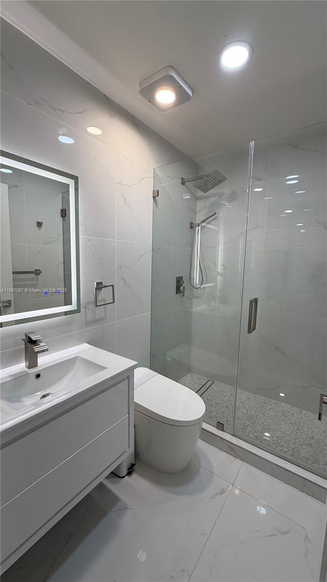 VILLAS OF PALM BAY - Residential