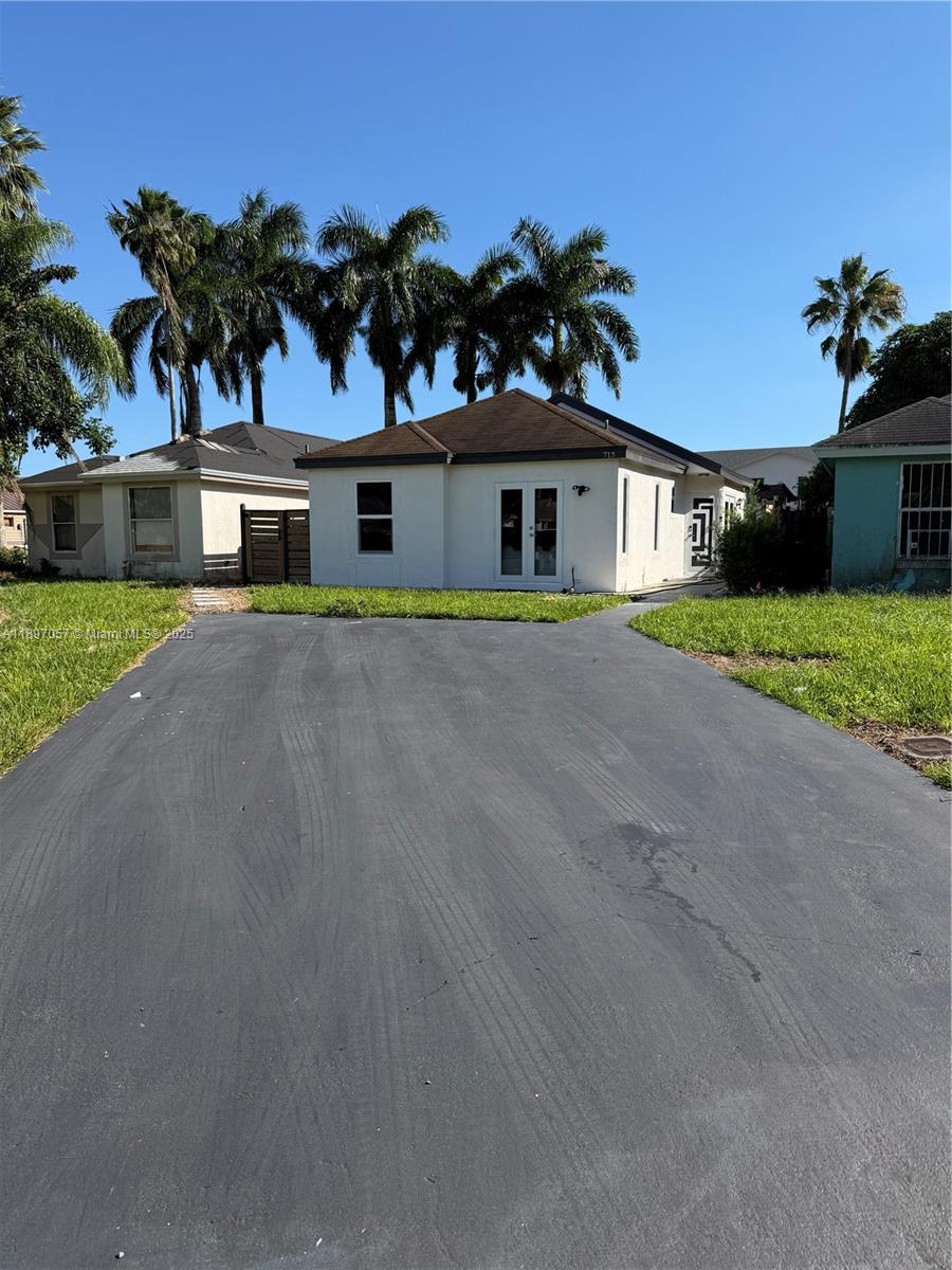 VILLAS OF PALM BAY - Residential