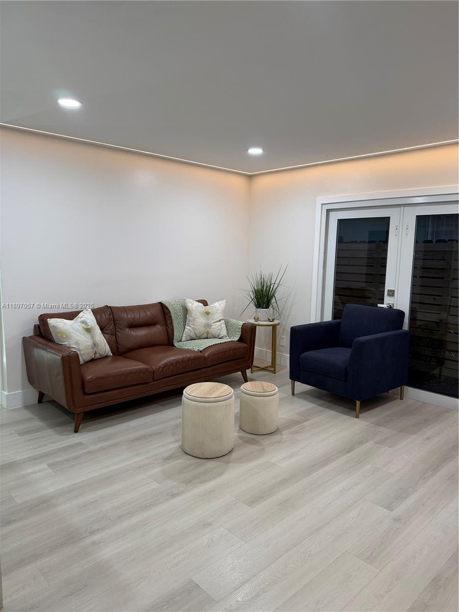 VILLAS OF PALM BAY - Residential