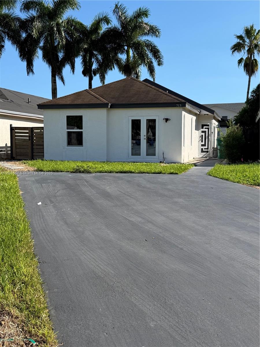 VILLAS OF PALM BAY - Residential