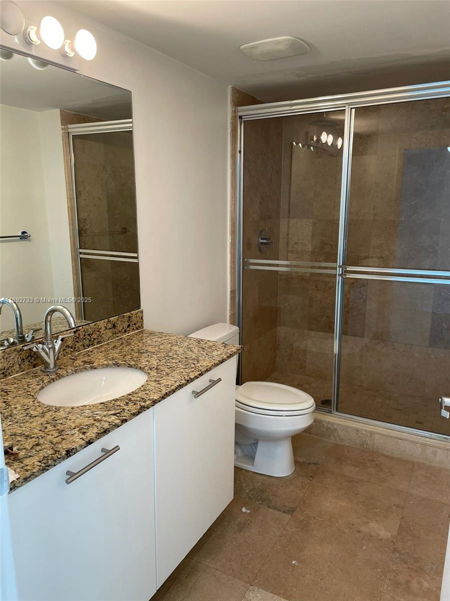 BRICKELL ON THE RIVER S T - Residential Lease