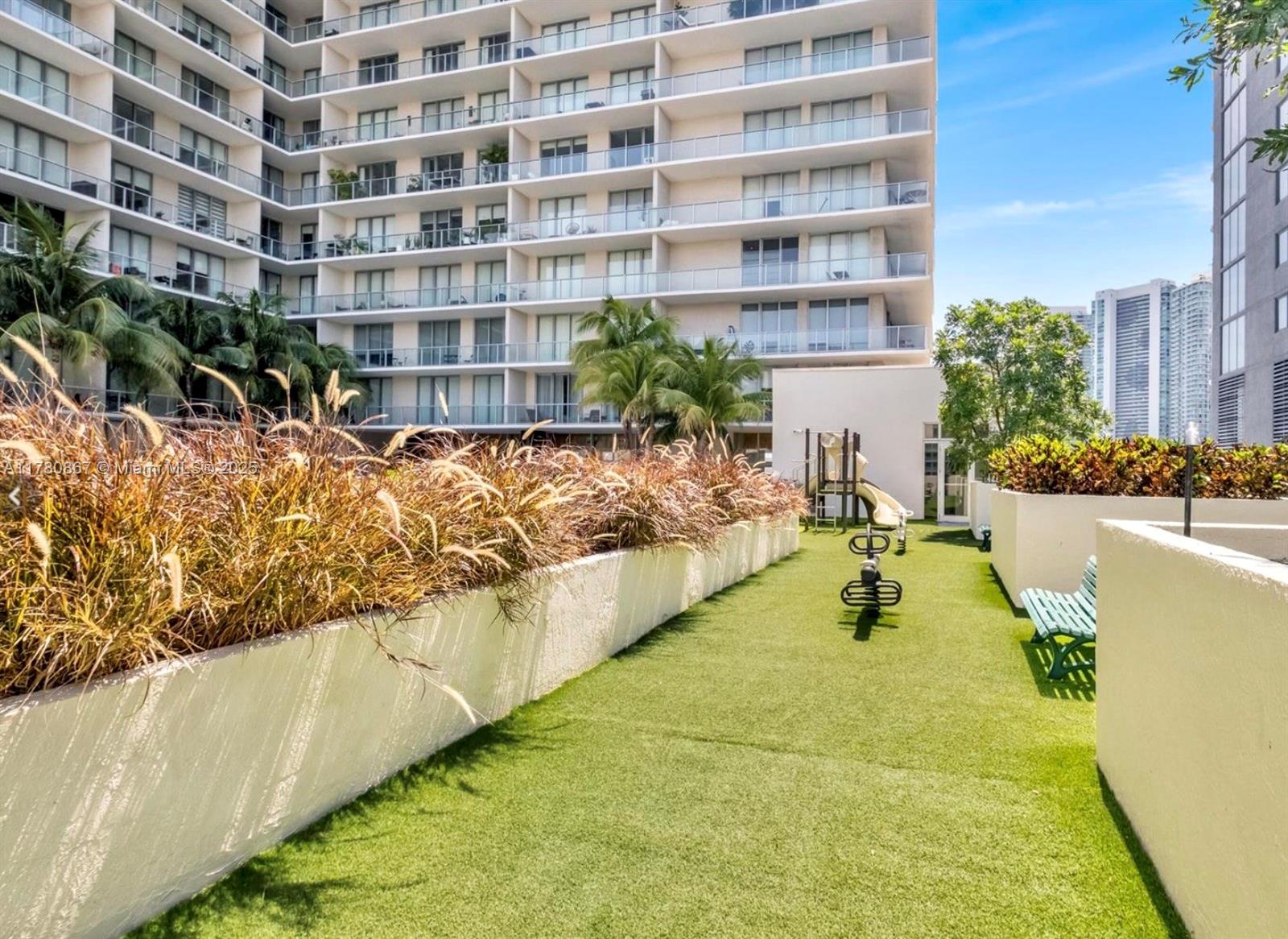 TWO MIDTOWN MIAMI CONDO - Residential