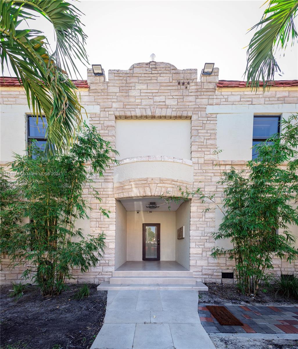Rental Property at 984 Sw 4th St 9, Miami, Broward County, Florida - Bedrooms: 2 
Bathrooms: 1  - $2,895 MO.