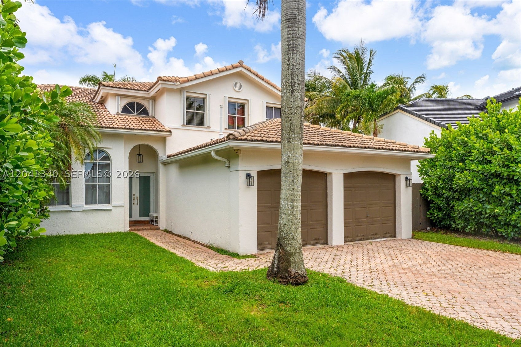 16335 SW 81 St - Image 1