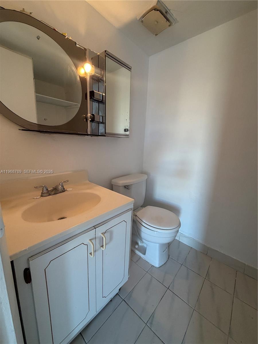 SUNSET VILLAS CONDO - Residential