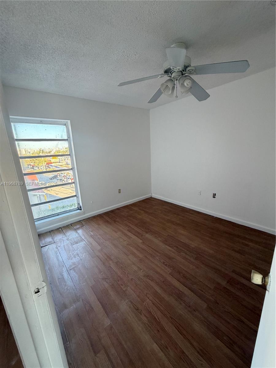 SUNSET VILLAS CONDO - Residential