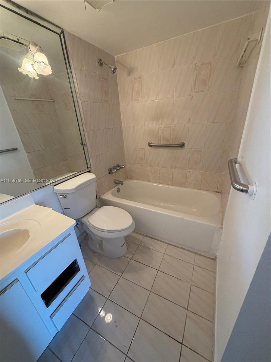 SUNSET VILLAS CONDO - Residential