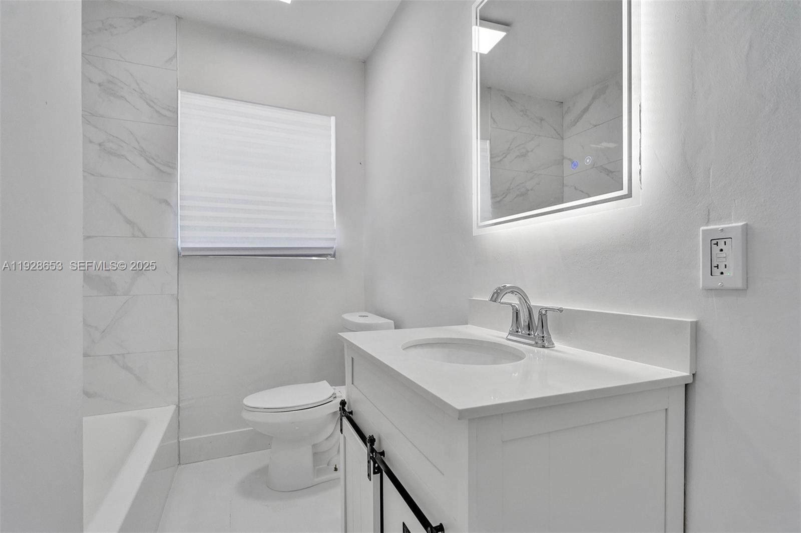 MANANA - Residential