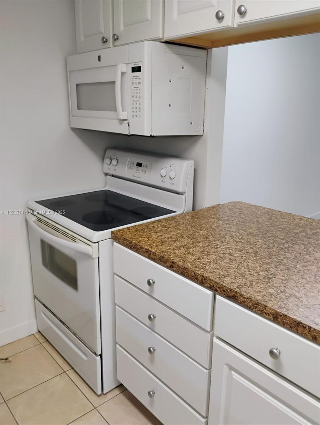 Photo of 6332 La Costa Dr #F, Boca Raton, FL 33433 (MLS # A11823271)