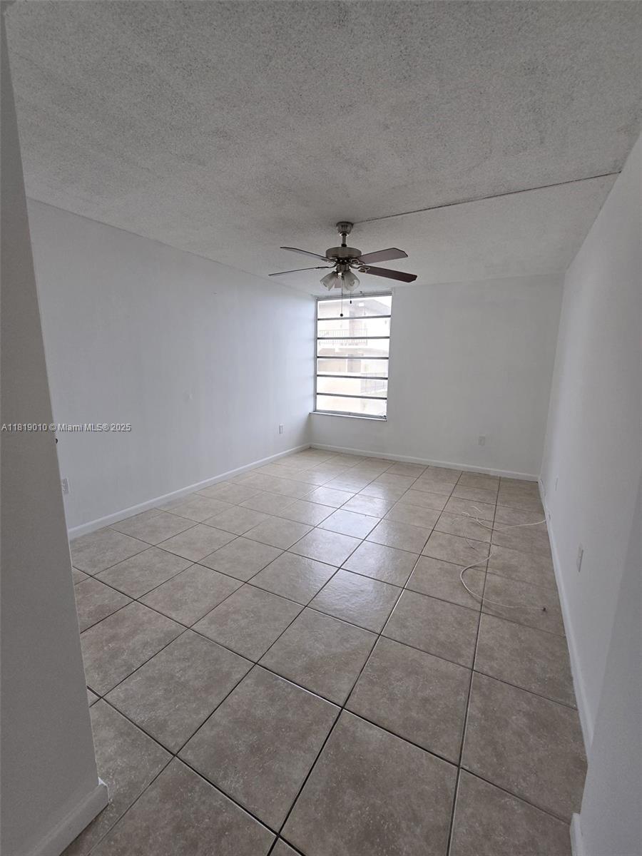 PINEBARK CONDO NO 1 - Residential