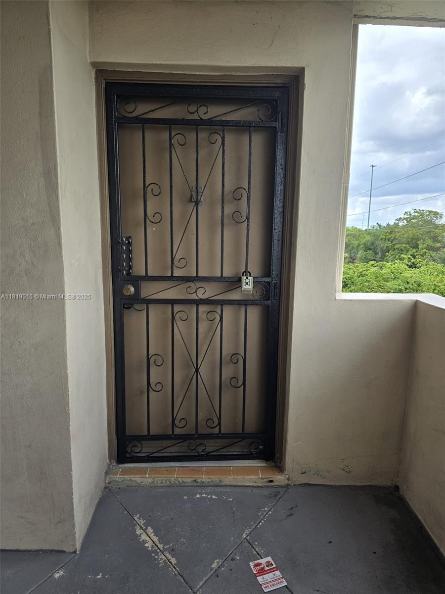 PINEBARK CONDO NO 1 - Residential