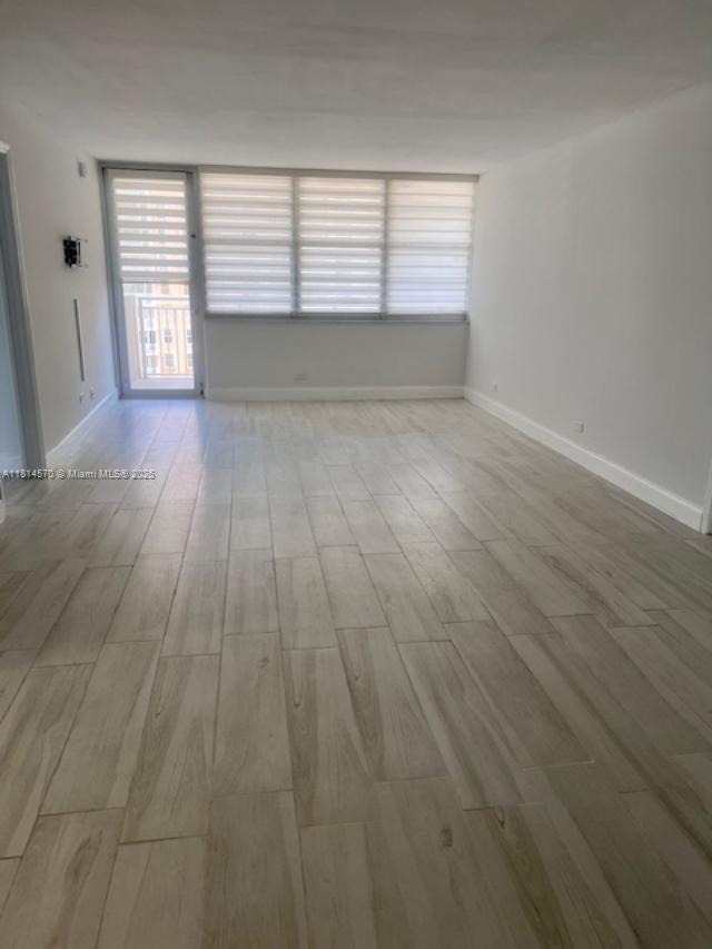 WINSTON TOWERS 100 CONDO - Residential Lease