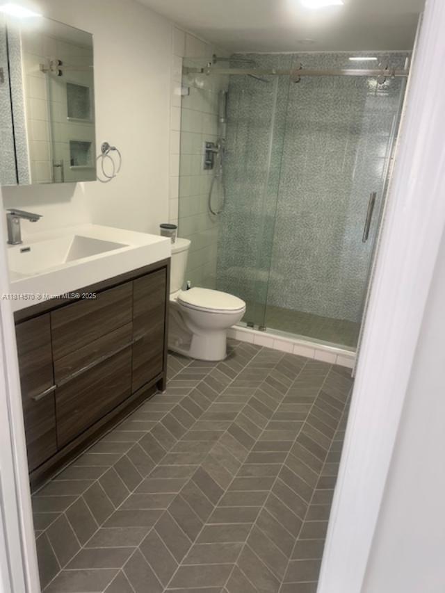 WINSTON TOWERS 100 CONDO - Residential Lease