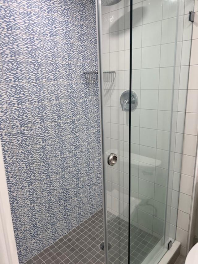 WINSTON TOWERS 100 CONDO - Residential Lease