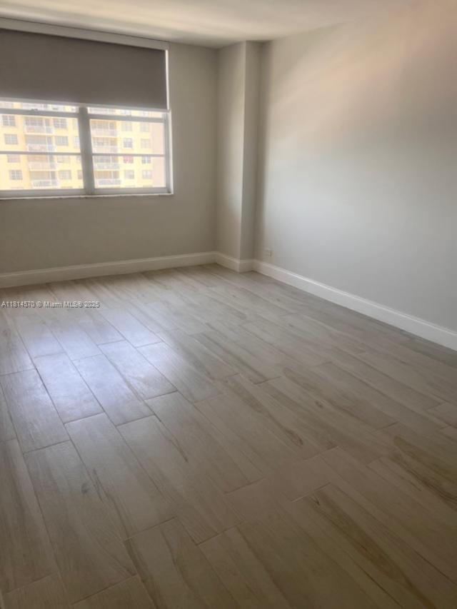 WINSTON TOWERS 100 CONDO - Residential Lease