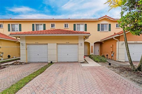 8308 Santa Monica Ave Tamarac FL 33321
