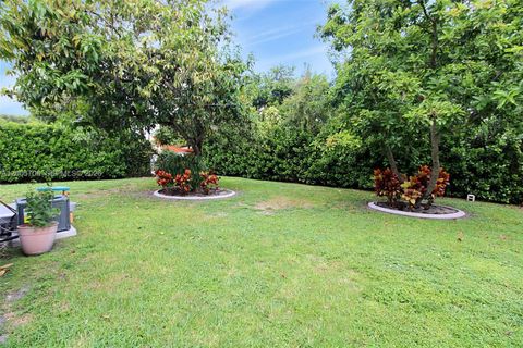 Tiny photo for 231 NE 43rd St, Miami, FL 33137 (MLS # A12005706)