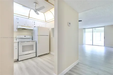 6870 Royal Palm Blvd Unit 210M, Margate, FL 33063 - MLS#: A11622099