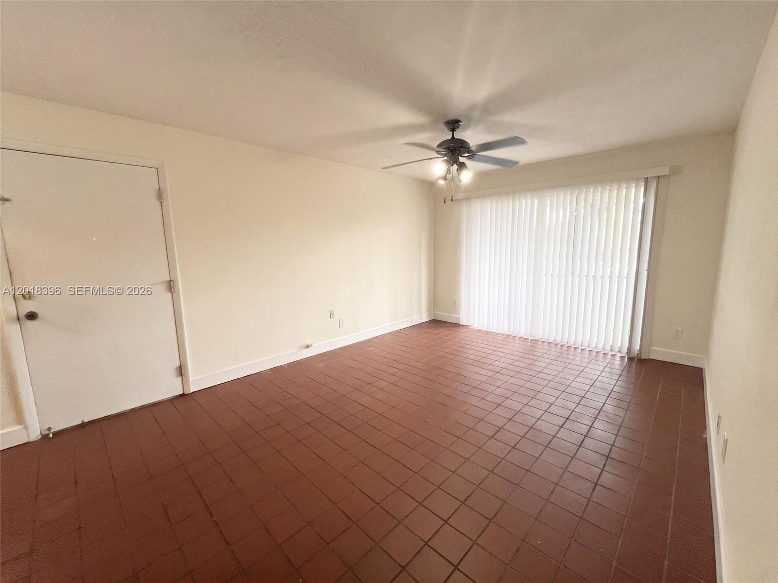 CASA GRANADA CONDO - Residential
