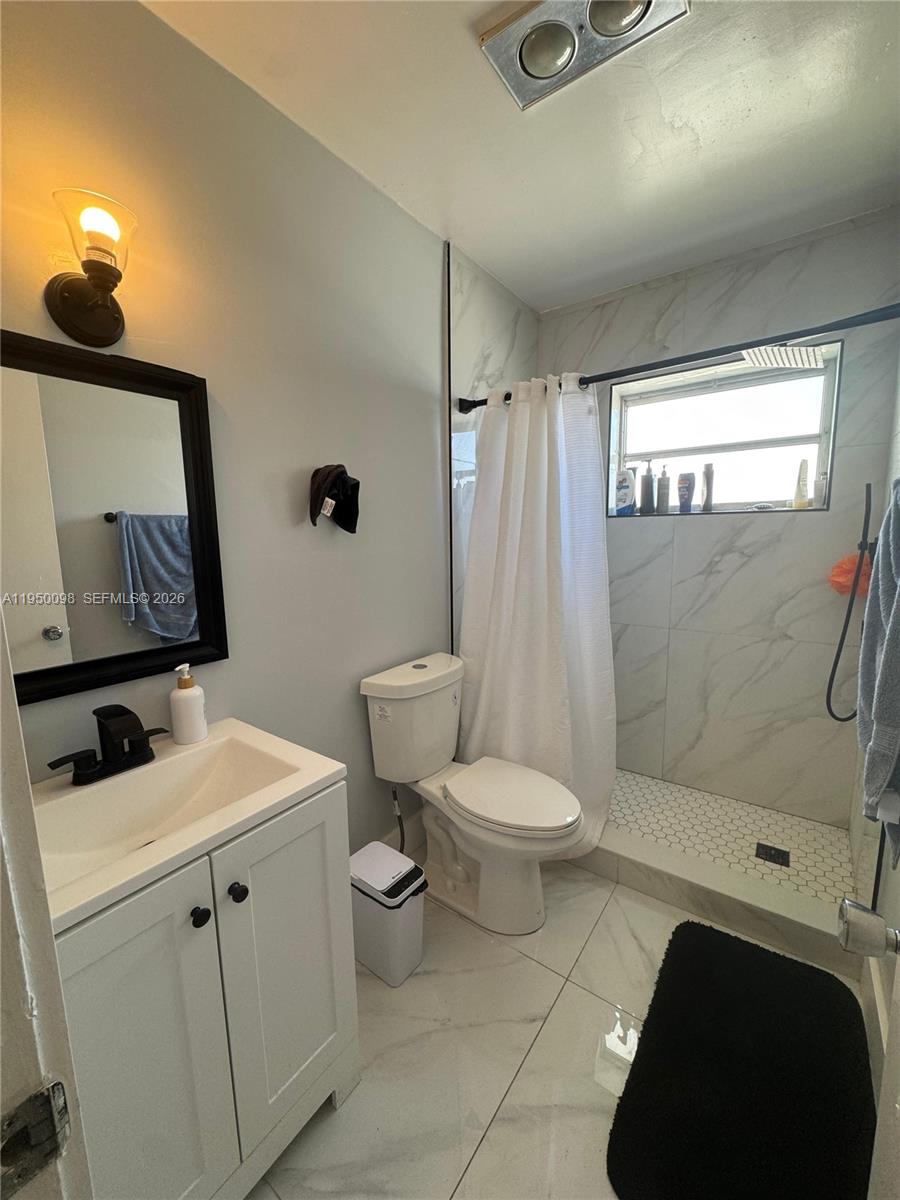 DELL MANOR CONDOMINIUM - Residential