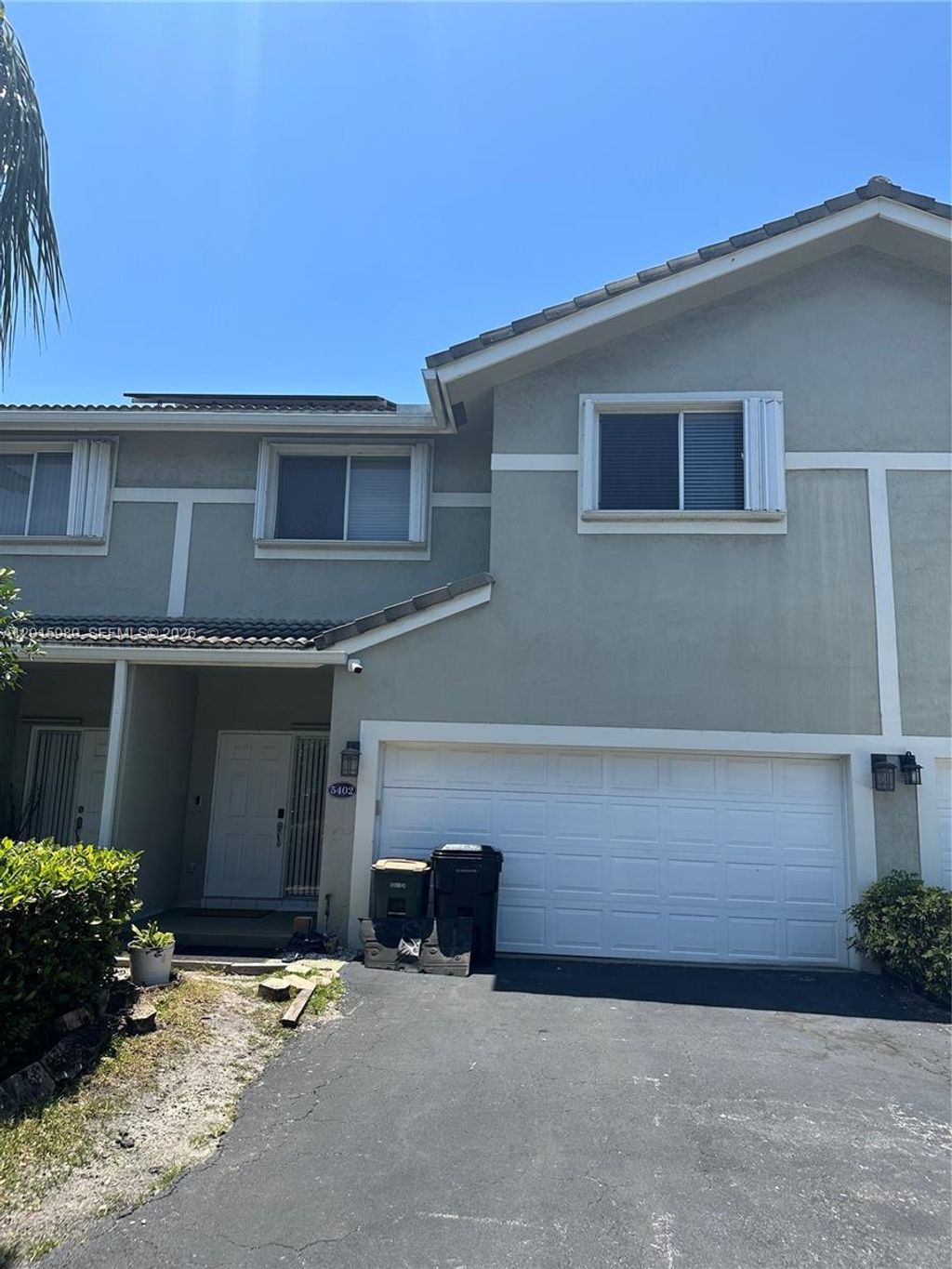 Photo of 5402 Pointe Villa Dr #B, Lighthouse Point, FL 33064 (MLS # A12015980)