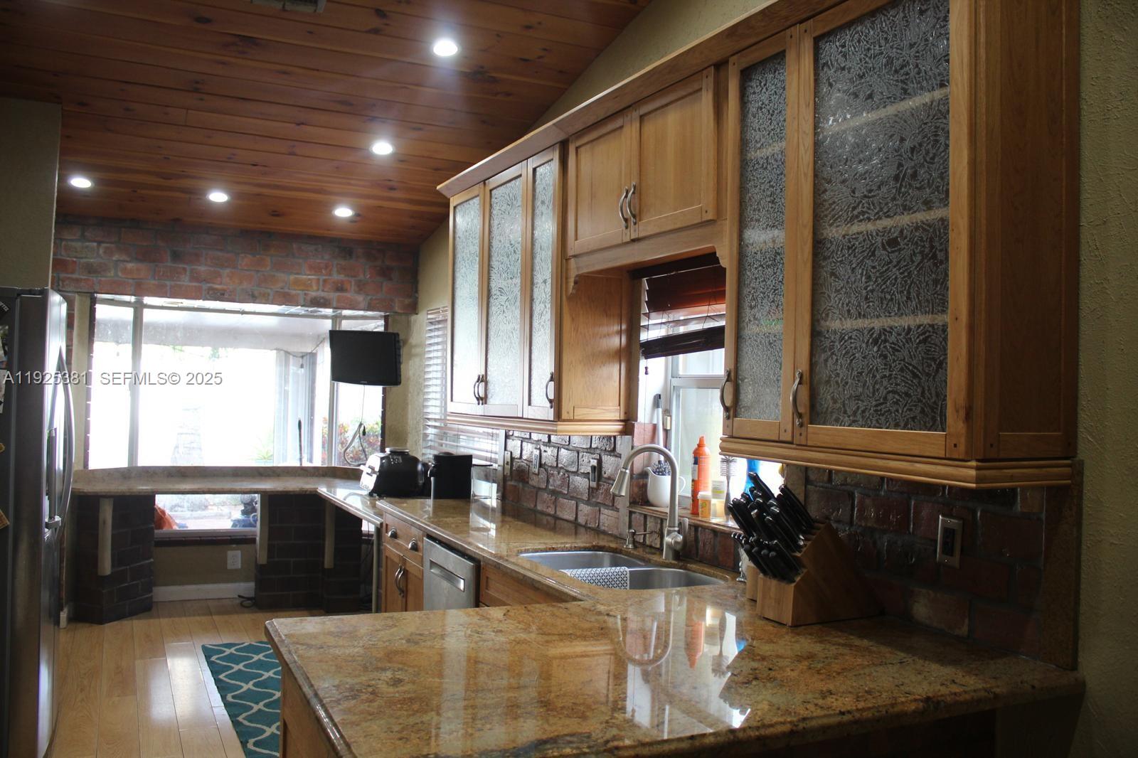 AMERITRAIL SECTION ONE - Residential