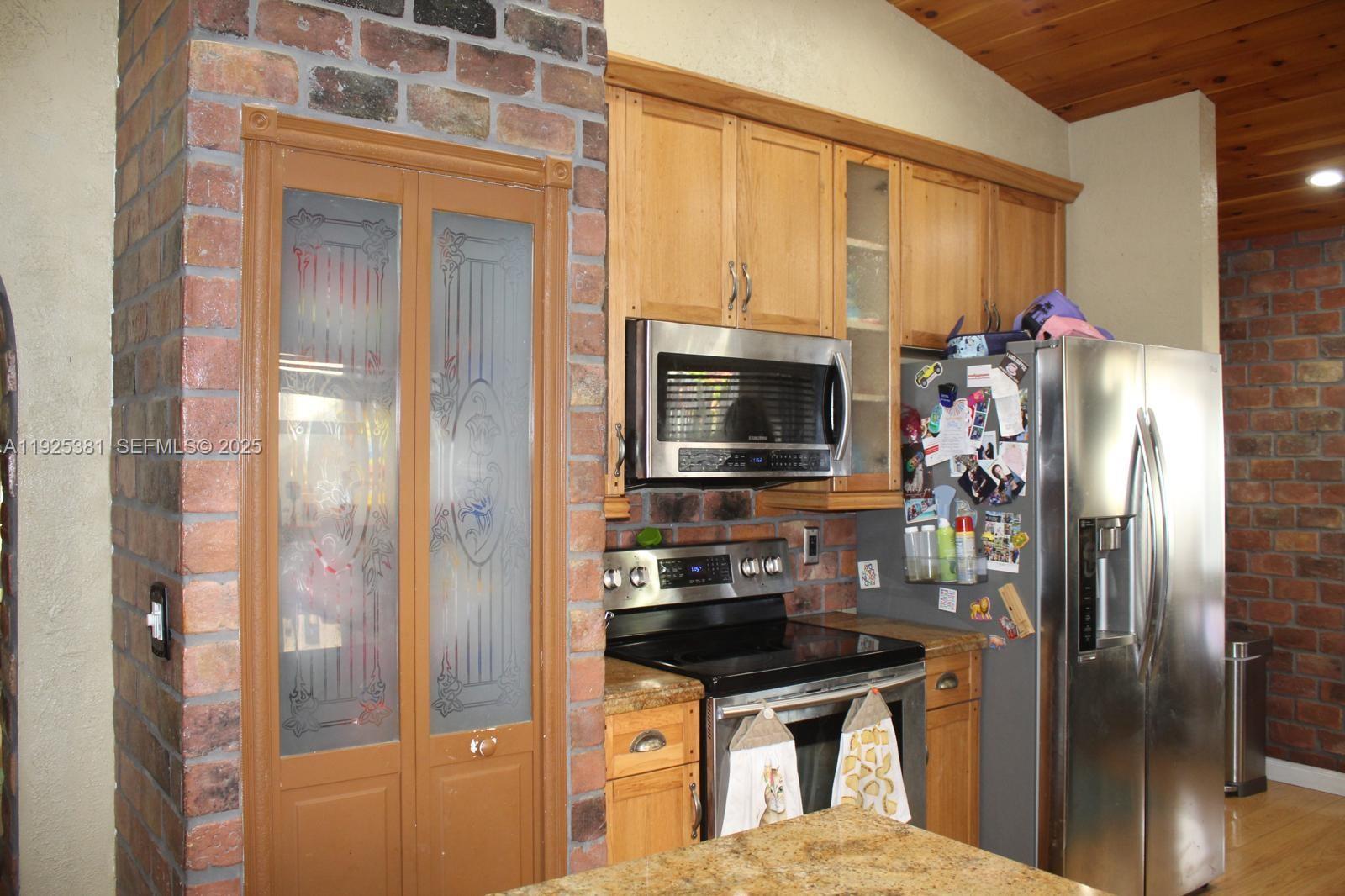 AMERITRAIL SECTION ONE - Residential