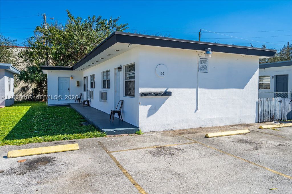 Photo of 105 SW 5th Ct, Dania Beach, FL 33004 (MLS # A12034569)
