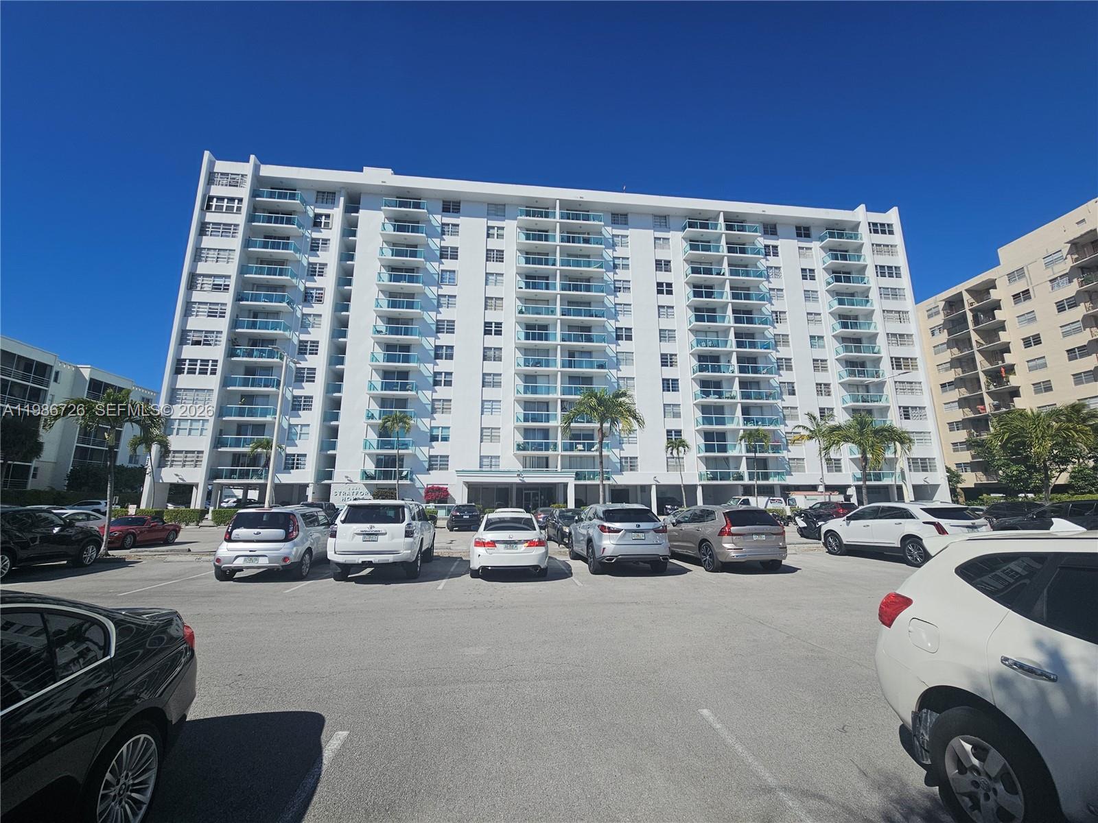 2841 NE 163rd St 914