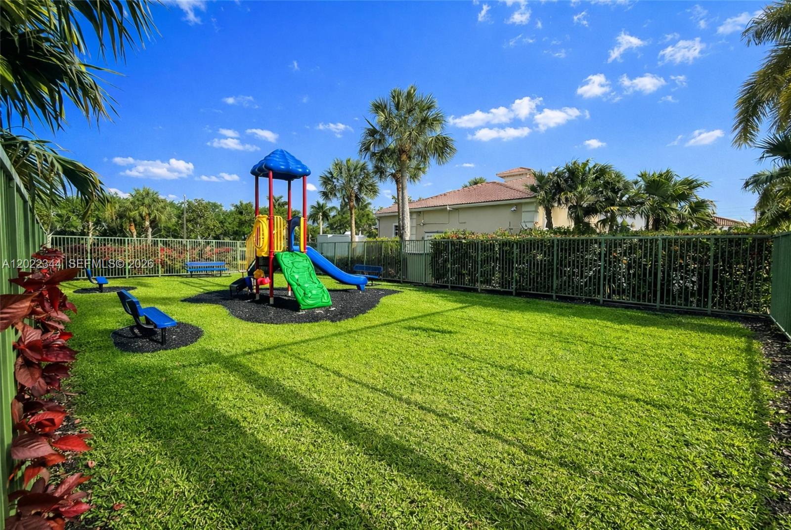 GREEN CAY VILLAGE - Residential