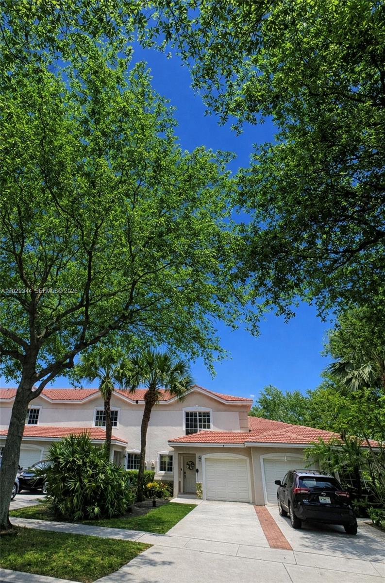 GREEN CAY VILLAGE - Residential