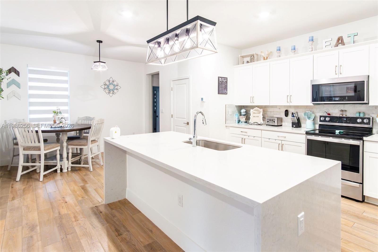 Grove Estates - Residential