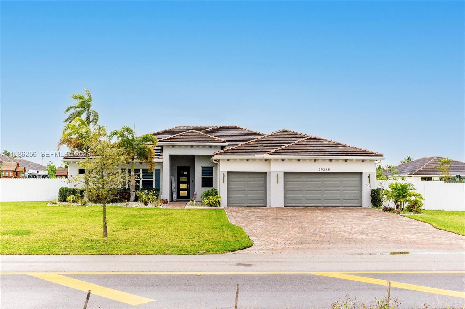 Grove Estates - Residential