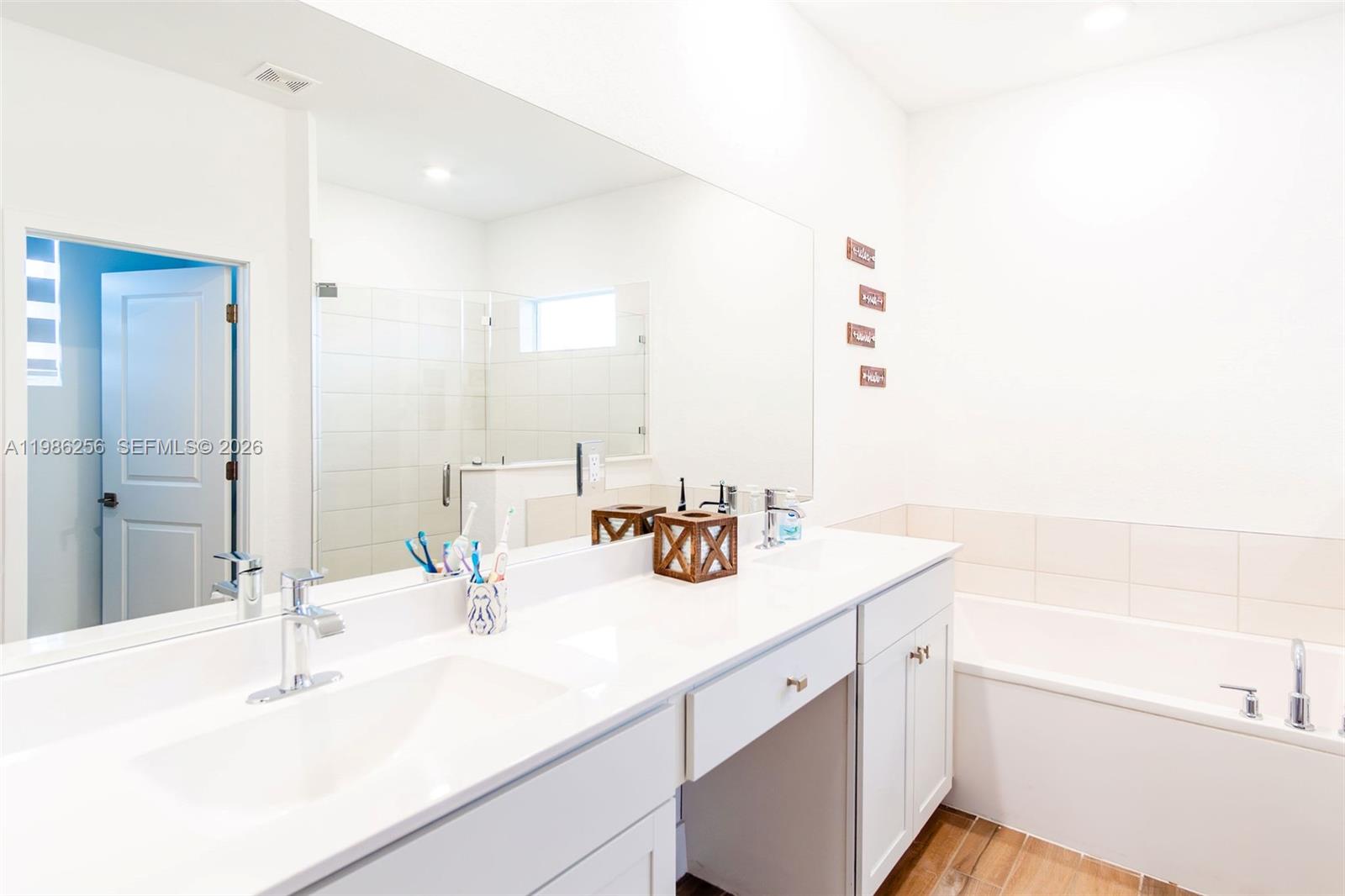 Grove Estates - Residential